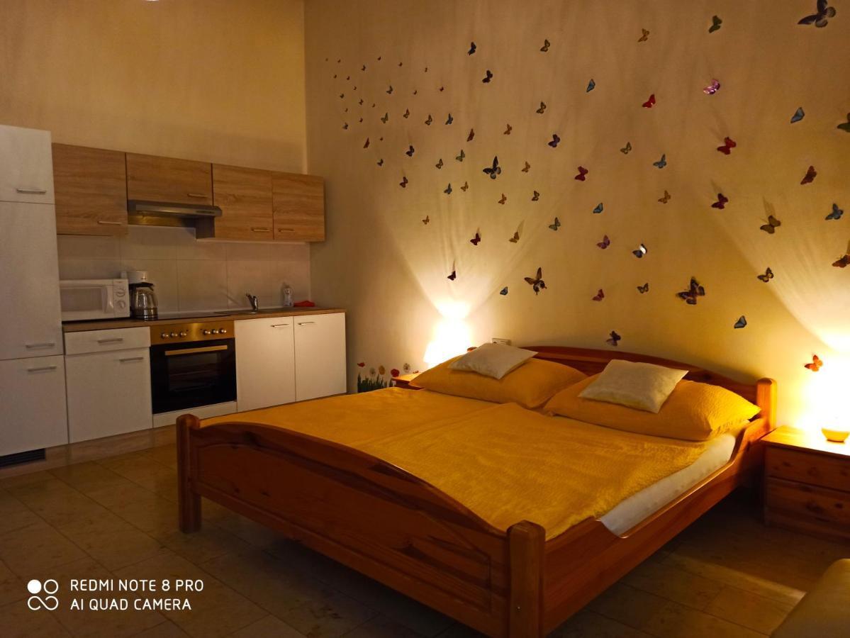 Alte Muehle Apartment รุสท์ ภายนอก รูปภาพ
